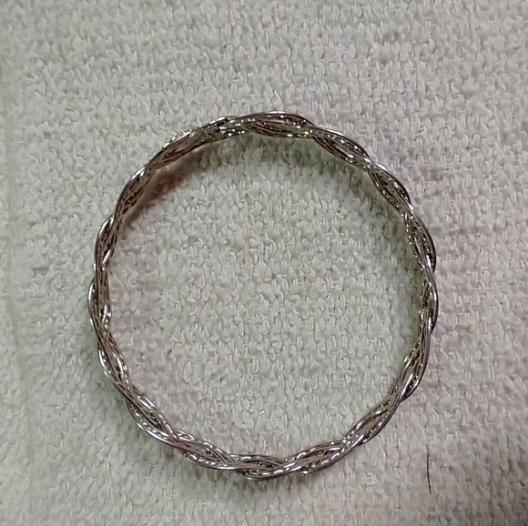 Silvertone braided woven bangle wire bracelet - Picture 2 of 2